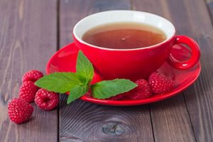 Chá de Framboesa Para Menstruação, Dilatar e Fumar